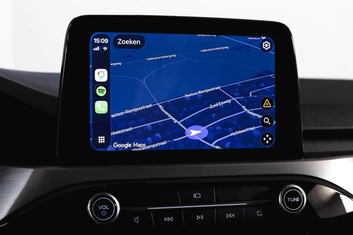 2.5 PHEV Titanium | Winterpakket | PDC V+A | Camera V+A | Navi + Carplay | Adapt. Cruise | PDC | Elek. Klep | LM 18" |