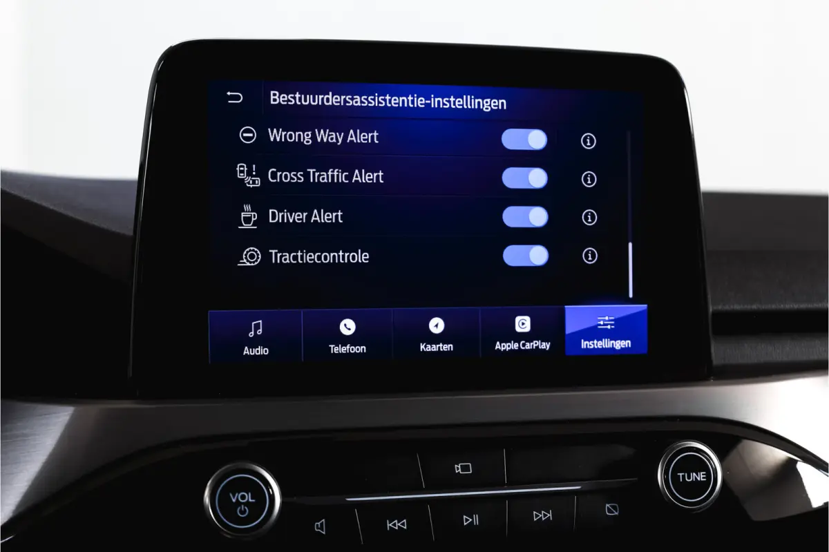 2.5 PHEV Titanium | Winterpakket | PDC V+A | Camera V+A | Navi + Carplay | Adapt. Cruise | PDC | Elek. Klep | LM 18" |