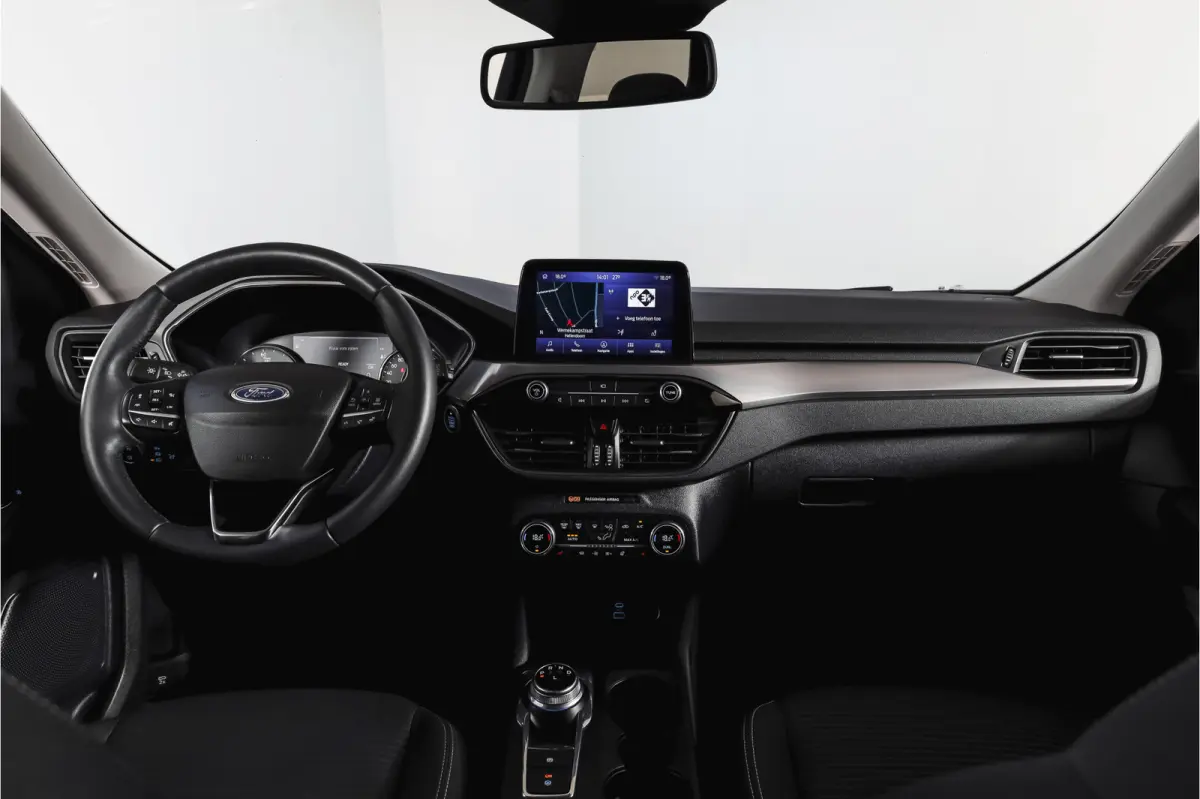 2.5 PHEV Titanium | Winterpakket | PDC V+A | Camera V+A | Navi + Carplay | Adapt. Cruise | PDC | Elek. Klep | LM 18" |