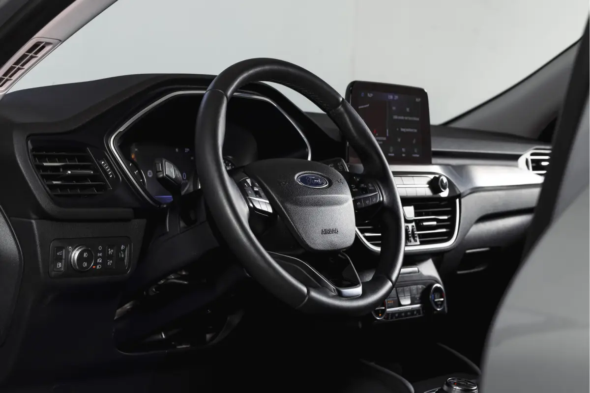 2.5 PHEV Titanium | Winterpakket | PDC V+A | Camera V+A | Navi + Carplay | Adapt. Cruise | PDC | Elek. Klep | LM 18" |