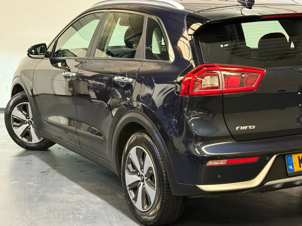 1.6 GDi Hybrid First Edition Navi Cruise Airco Camera Pdc Nieuwe Apk