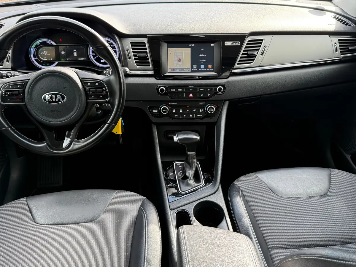 1.6 GDi Hybrid First Edition Navi Cruise Airco Camera Pdc Nieuwe Apk