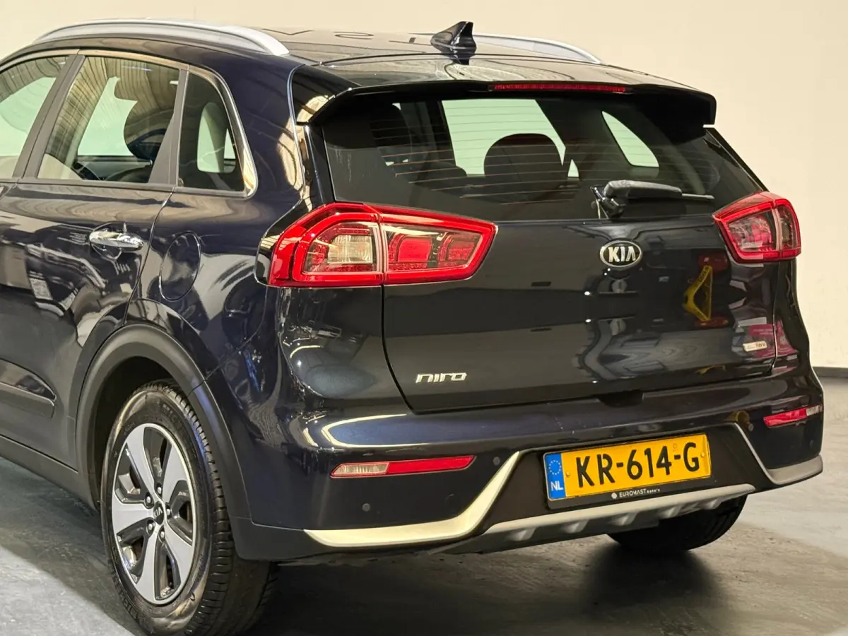 1.6 GDi Hybrid First Edition Navi Cruise Airco Camera Pdc Nieuwe Apk