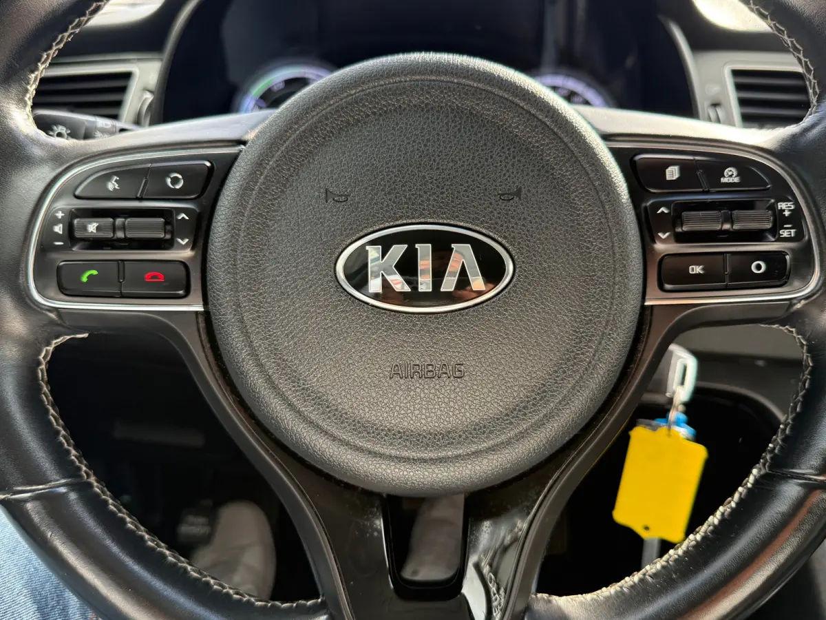 1.6 GDi Hybrid First Edition Navi Cruise Airco Camera Pdc Nieuwe Apk