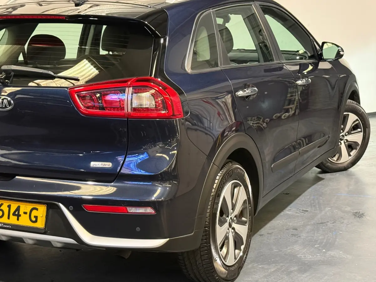 1.6 GDi Hybrid First Edition Navi Cruise Airco Camera Pdc Nieuwe Apk