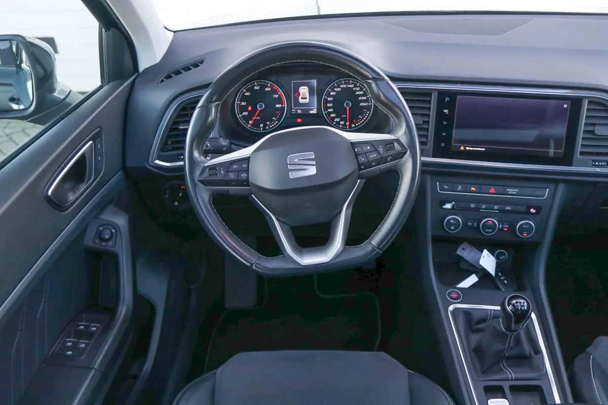 1.5 TSI 150pk Style Business Intense | Panoramadak | Trekhaak | Achteruitrijcamera | Navigatie | Full Link
