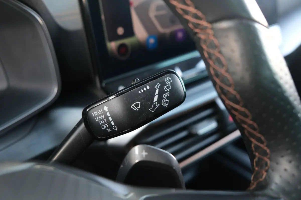 1.4 e-Hybrid 204PK DSG Graphene Led Virtual Cam Navi ACC Keyless