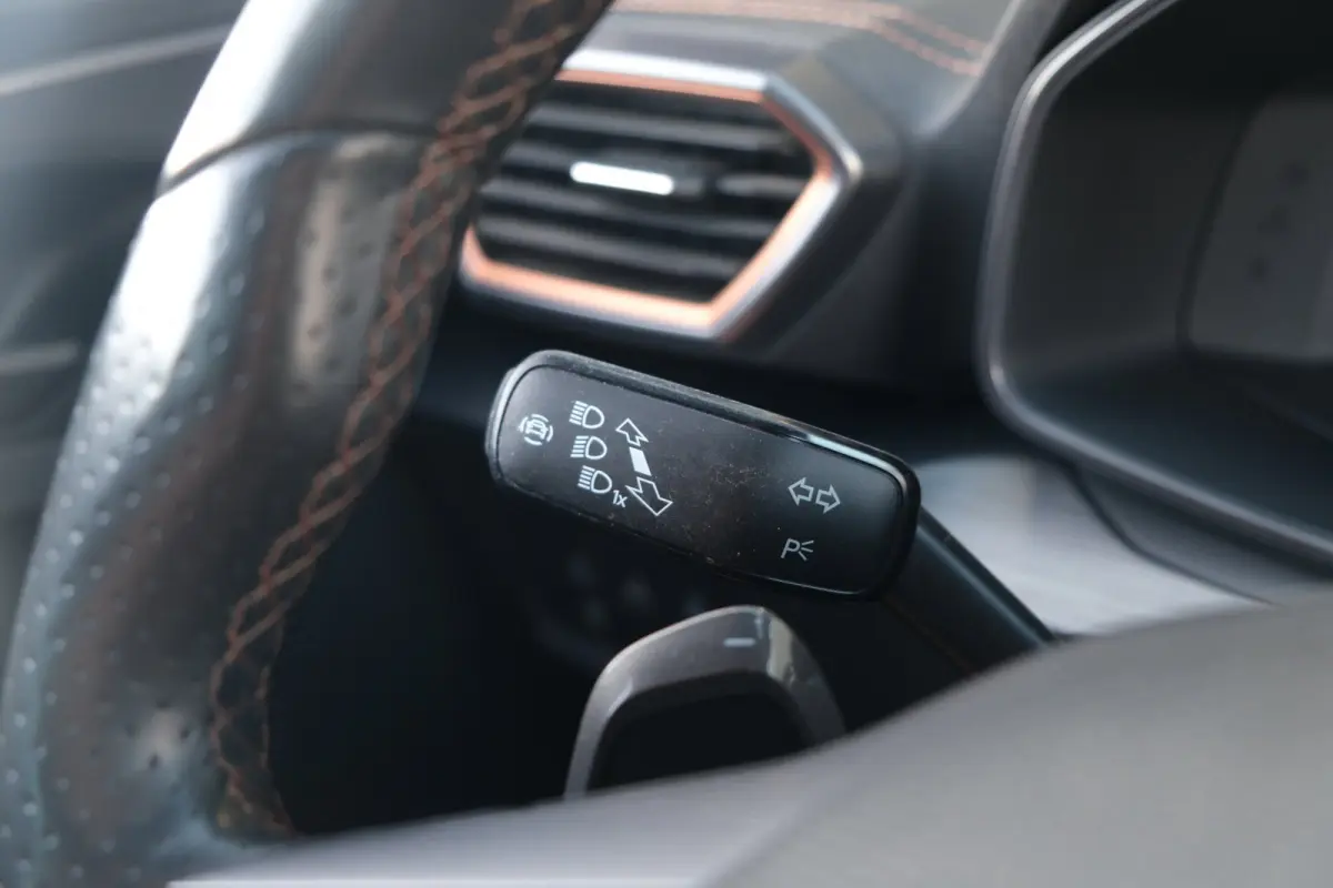 1.4 e-Hybrid 204PK DSG Graphene Led Virtual Cam Navi ACC Keyless
