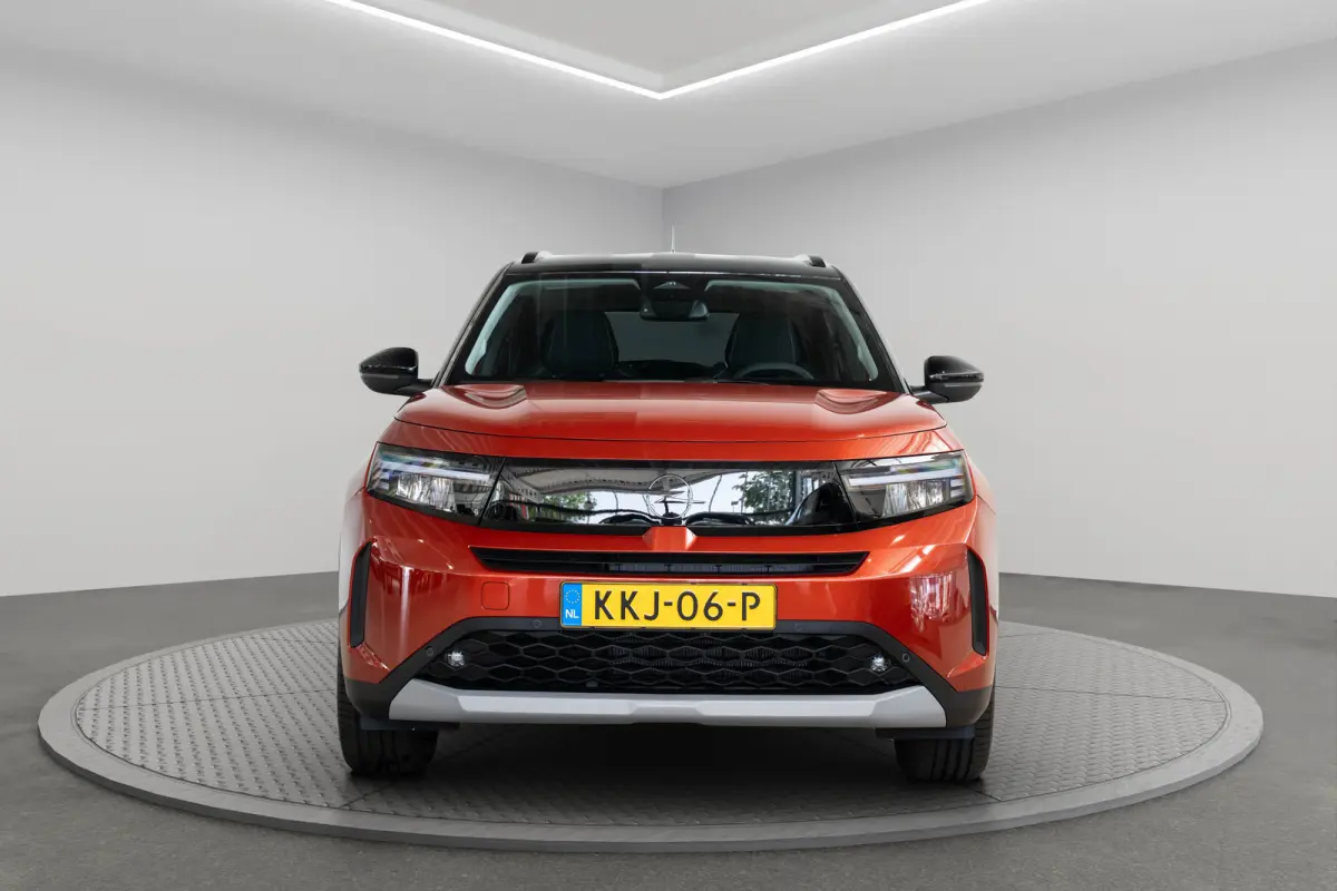 GS 44 kWh | Tot 8 Jaar Garantie | Stoel en Stuurverwarming | Camera | Navigatie | Parkeersensoren | Climate Controle | Apple Carplay & Android Auto |
