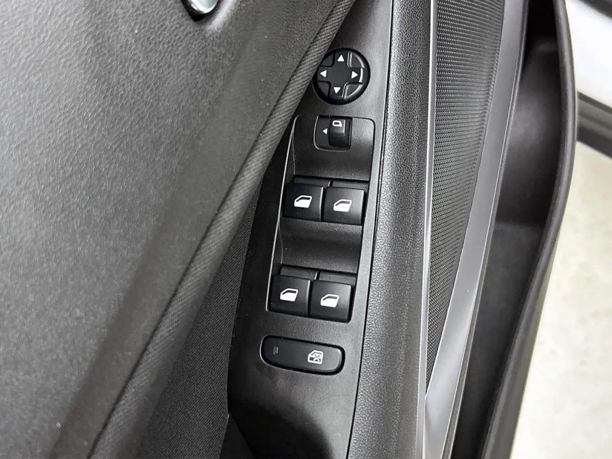1.2 Edition | Airco | Apple Carplay/Android Auto | Lichtmetalen velgen |