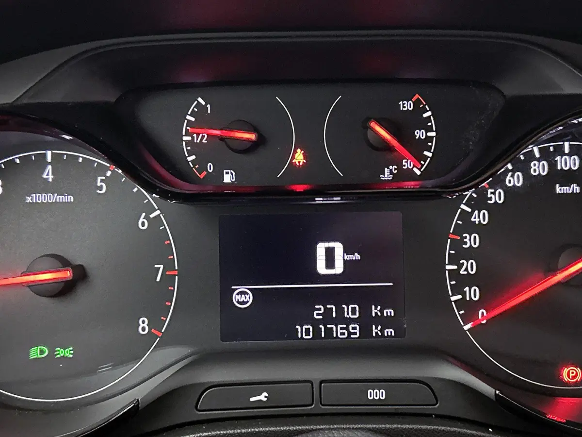 1.2 Edition | Airco | Apple Carplay/Android Auto | Lichtmetalen velgen |