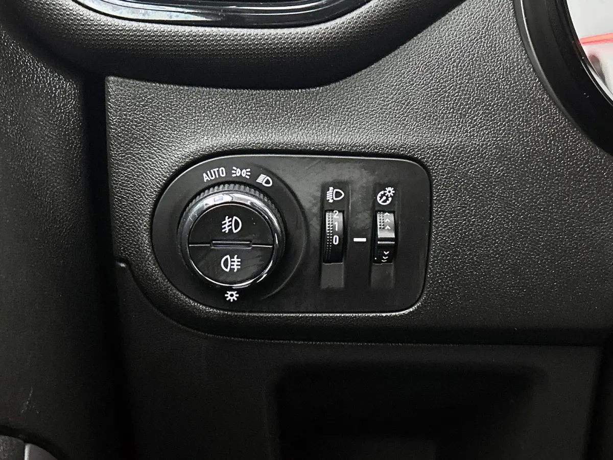 1.2 Edition | Airco | Apple Carplay/Android Auto | Lichtmetalen velgen |