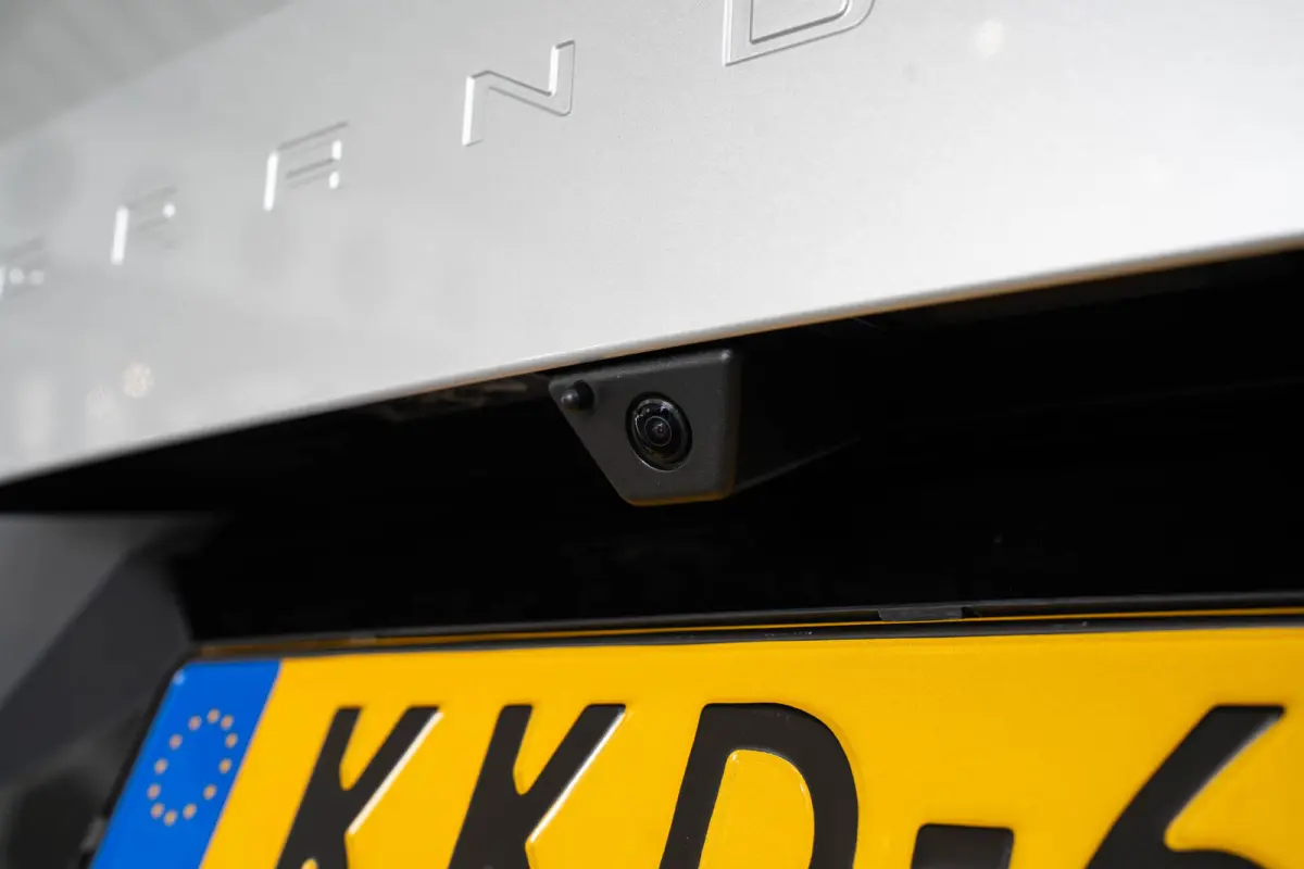 Business Edition 73 kWh | Tot 8 Jaar Garantie | Warmtepomp | Panoramadak | El. Achterklep | Focal Sound | Head-up |