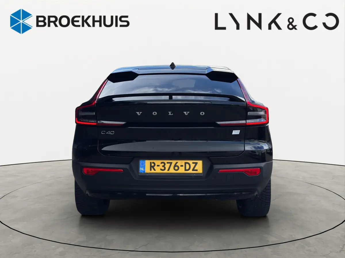 Recharge Twin Intro Edition 78 kWh | 360 Camera | Panoramadak | Stuur+Stoelverwarming | Apple Carplay/Android Auto |