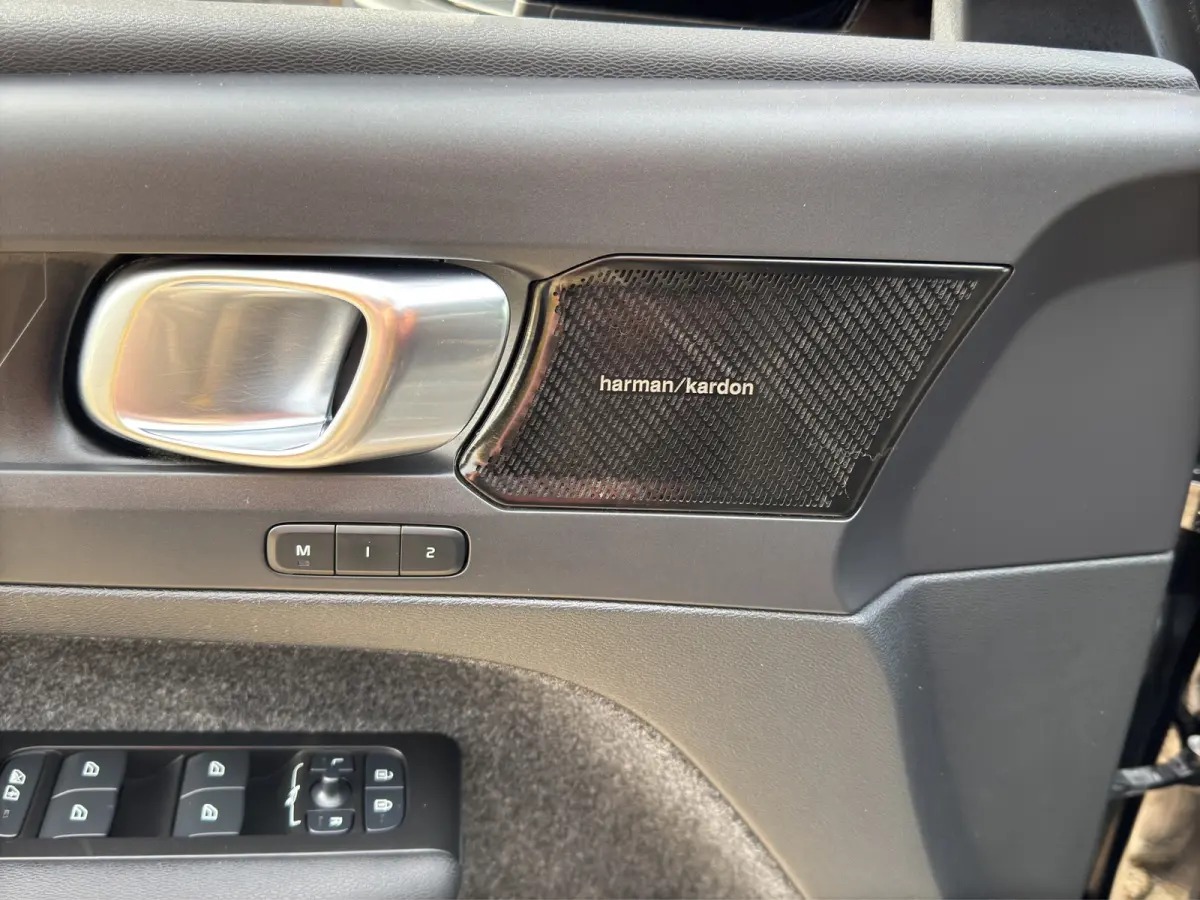 Recharge Twin Intro Edition 78 kWh | 360 Camera | Panoramadak | Stuur+Stoelverwarming | Apple Carplay/Android Auto |