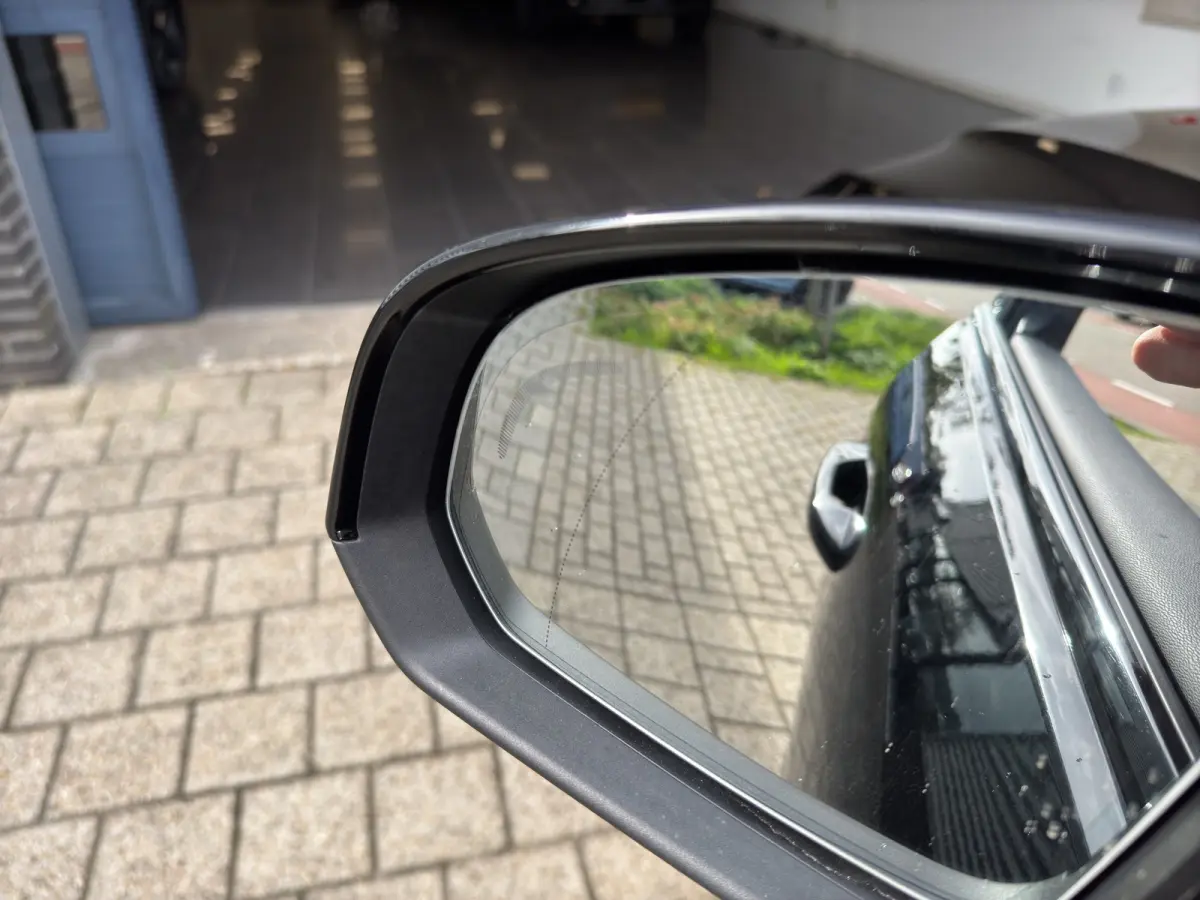 Recharge Twin Intro Edition 78 kWh | 360 Camera | Panoramadak | Stuur+Stoelverwarming | Apple Carplay/Android Auto |
