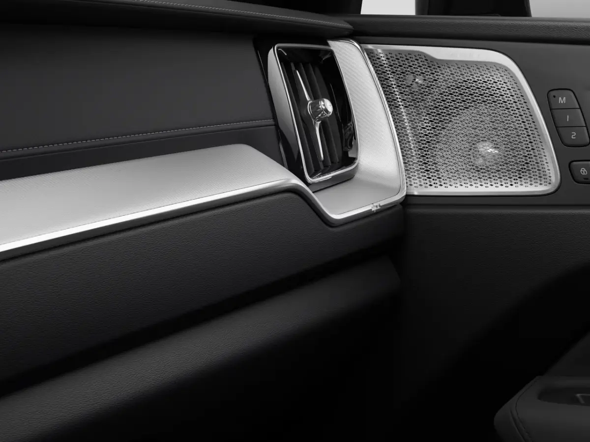 2.0 T8 Plug-in hybrid AWD Ultra Dark Exec. Ed. | Achterbank verwarmd | Bowers & Wilkins audiosysteem | Charcoal hemelbekleding