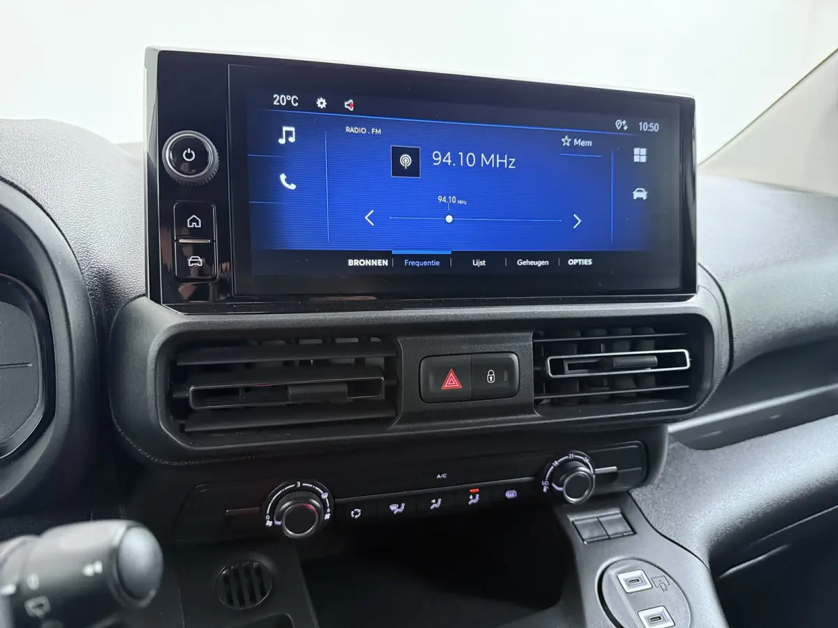 1.5 BlueHDi 100 S&S L1 | Achteruitrijcamera | Apple Carplay/Android Auto|telefoonintegratie premium | Cruise control