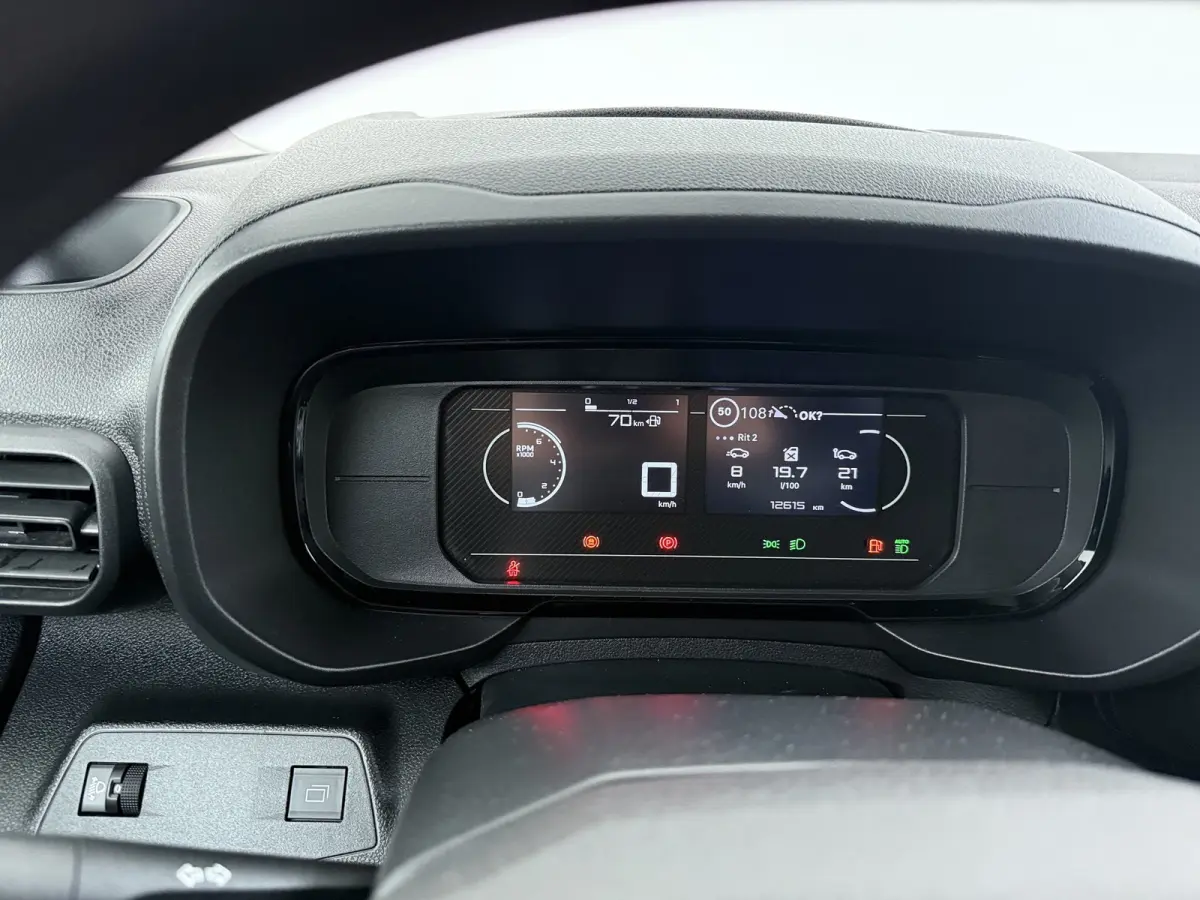 1.5 BlueHDi 100 S&S L1 | Achteruitrijcamera | Apple Carplay/Android Auto|telefoonintegratie premium | Cruise control