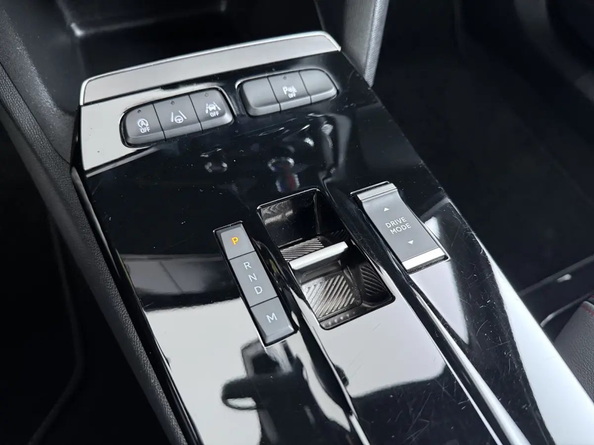 1.2 Turbo GS Line | Achteruitrijcamera | Apple Carplay/Android Auto|telefoonintegratie premium | Cruise control adaptief