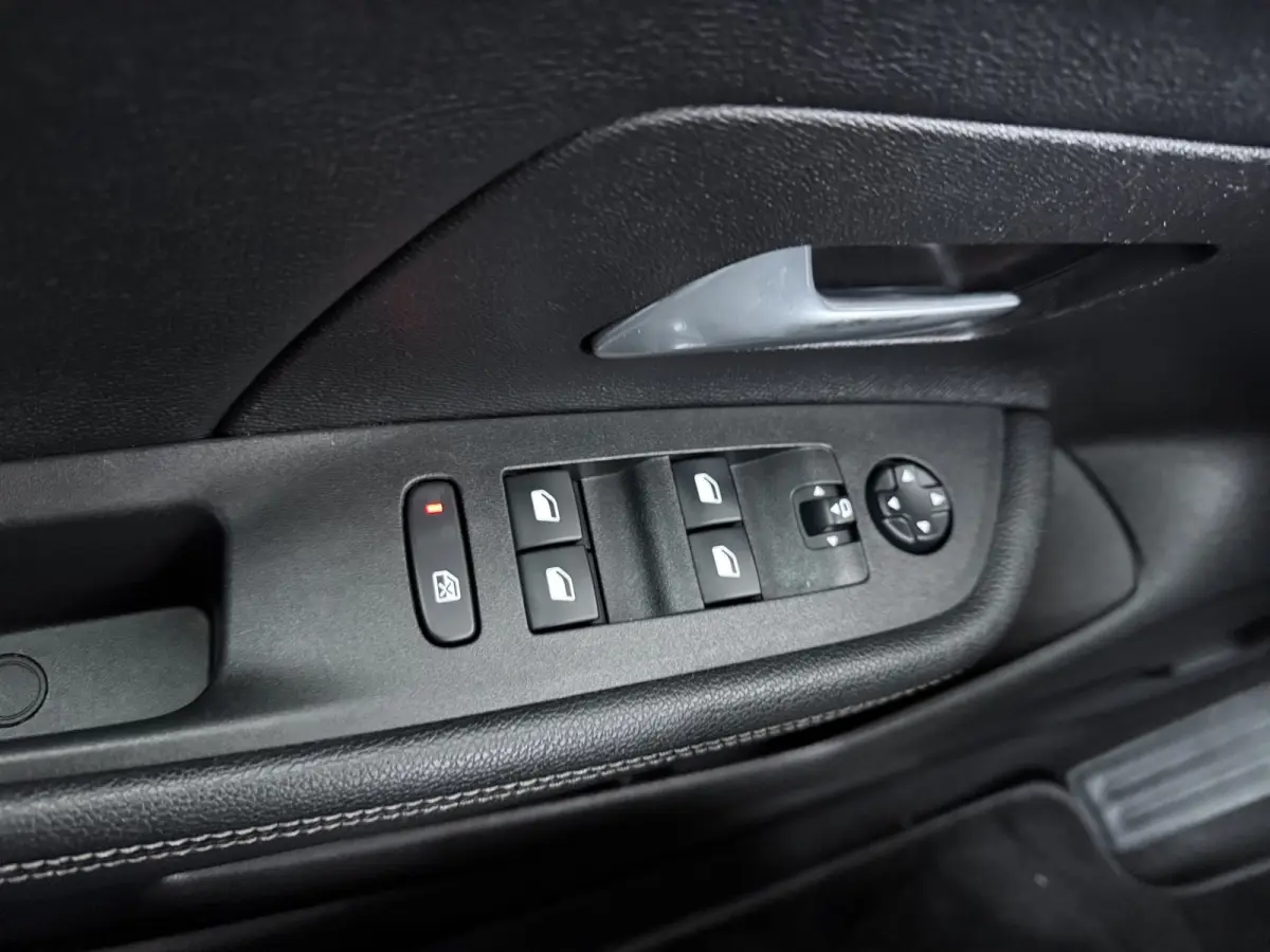 1.2 Turbo GS Line | Achteruitrijcamera | Apple Carplay/Android Auto|telefoonintegratie premium | Cruise control adaptief