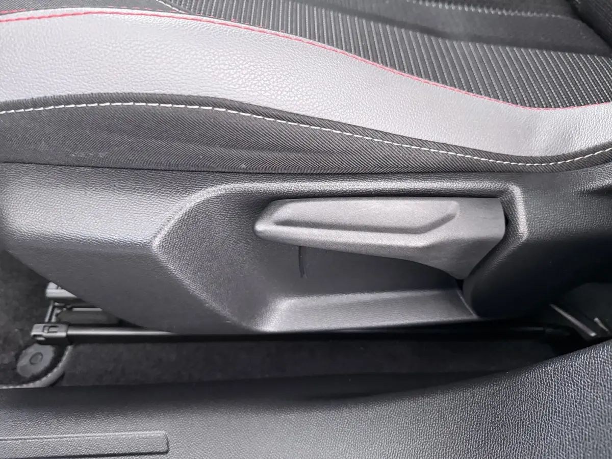 1.2 Turbo GS Line | Achteruitrijcamera | Apple Carplay/Android Auto|telefoonintegratie premium | Cruise control adaptief