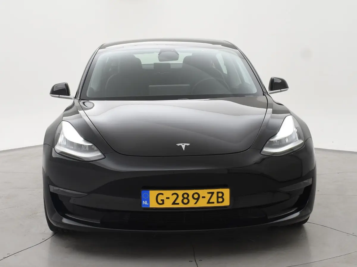 PERFORMANCE 462 PK AWD 75 KWH ORIG. NL + 20 INCH | AUTOPILOT | PANORAMA | LEDER