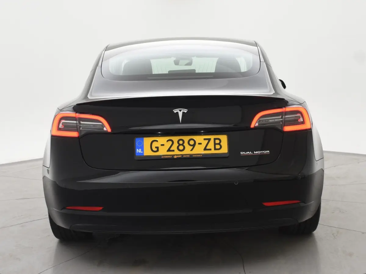 PERFORMANCE 462 PK AWD 75 KWH ORIG. NL + 20 INCH | AUTOPILOT | PANORAMA | LEDER