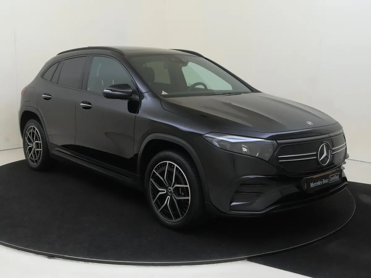 250 AMG Line 67 kWh / Panoramadak/ 19 inch/ Night/ Sfeerverlichting/