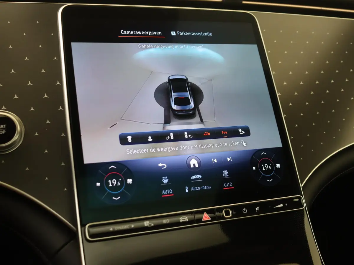 450+ Luxury Line 108 kWh / Panoramadak/ 22 inch/ Burmester 3D/