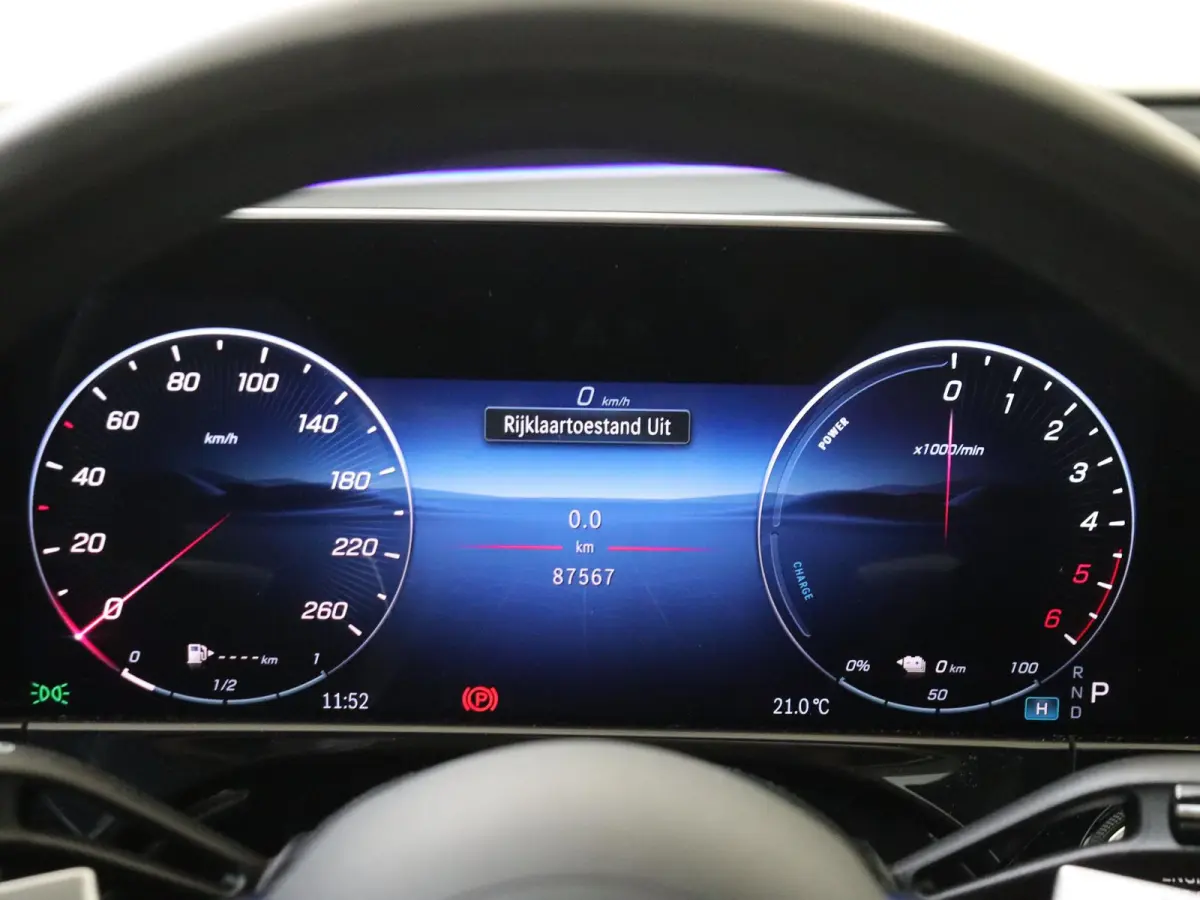 300 de 4MATIC All-Terrain / Premium Plus/ 20 inch/ AIRMATIC/ Burmester 4D/ SUPERSCREEN/ Nappa
