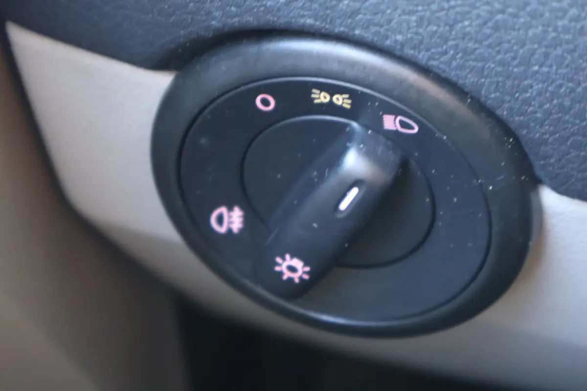 2.0 TDI L1 H1 Airco Geisoleerde Laadruimte