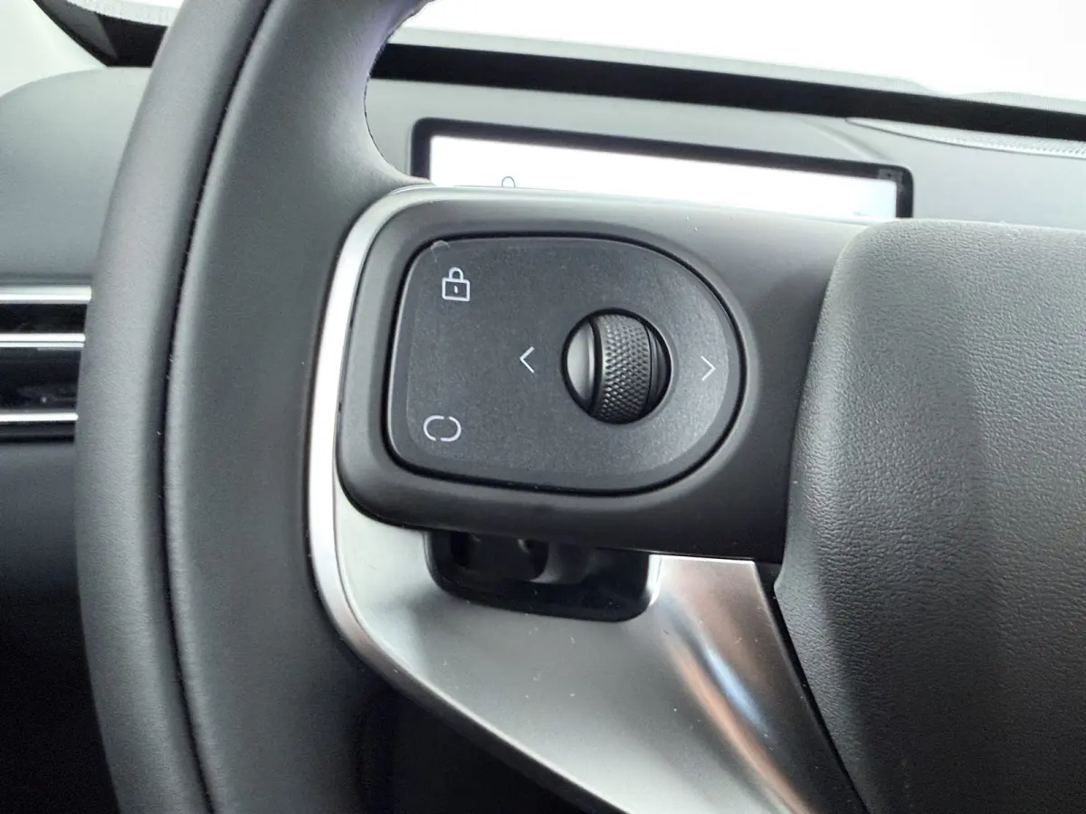 ProMax Design 53 kWh | Carplay | Adaptieve Cruise Control | Keyless | Led-verlichting | 18" Lichtmetalen Velgen | Parkeersensoren voor & achter | Rondomzicht camera