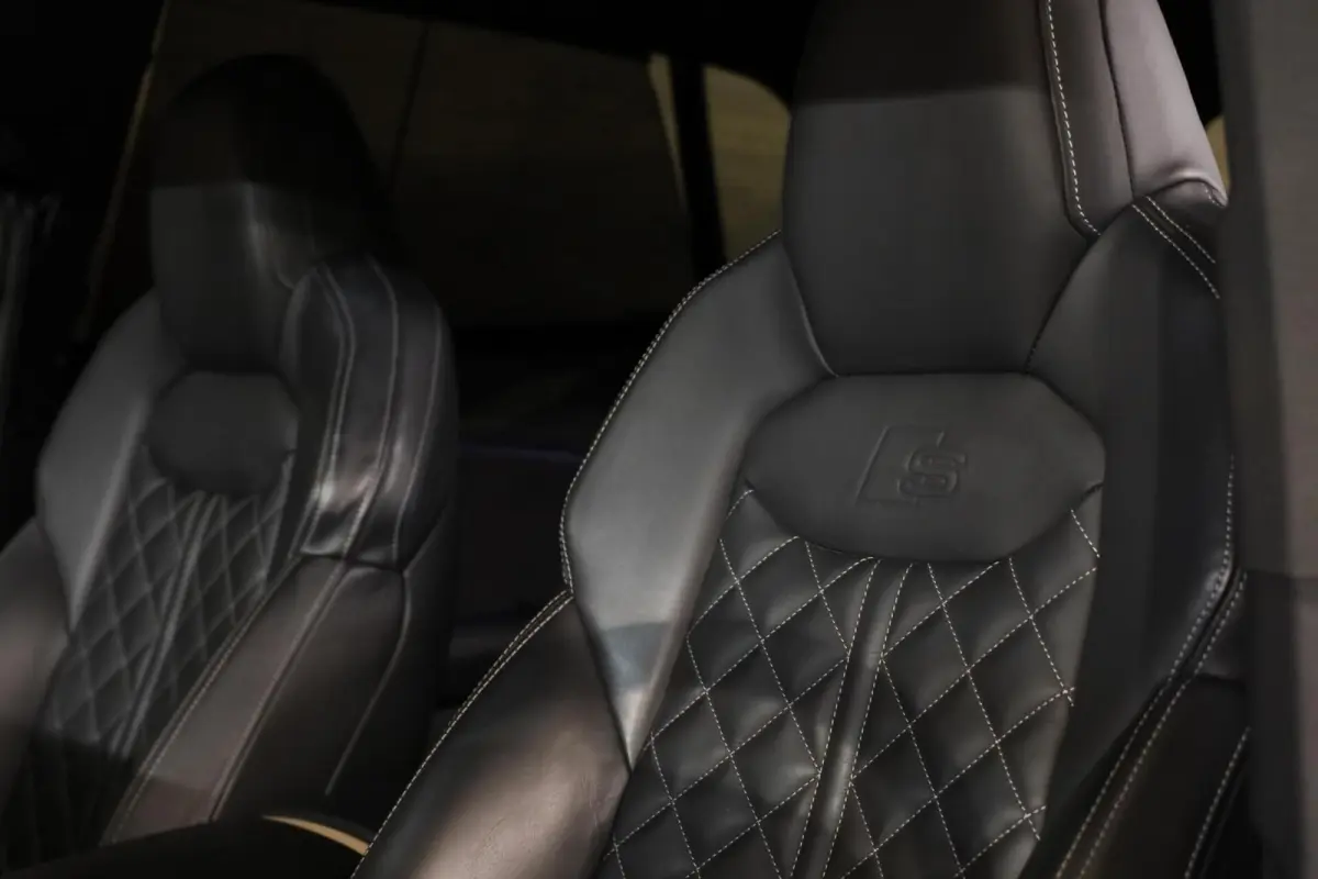 60 TFSIe Competition|S-Line|Pano|Exclusive|RS Seats|