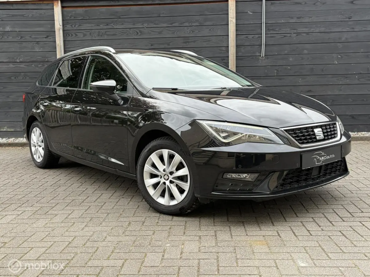 1.0 TSI 115 PK Style Bus. LED koplampen / FM nav / Carplay