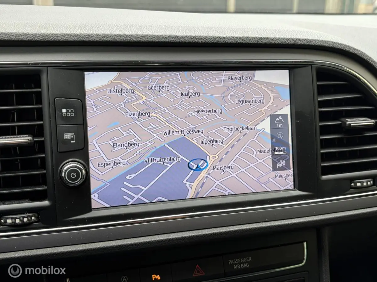 1.0 TSI 115 PK Style Bus. LED koplampen / FM nav / Carplay