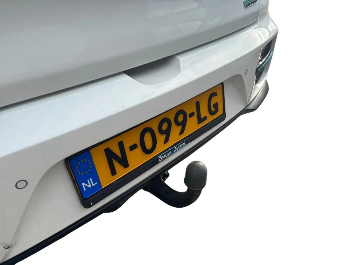 ExecutiveLine 64 kWh | Trekhaak | JBL | Memory stoelen | Stoel/stuurverwarming | Stoel ventilatie |