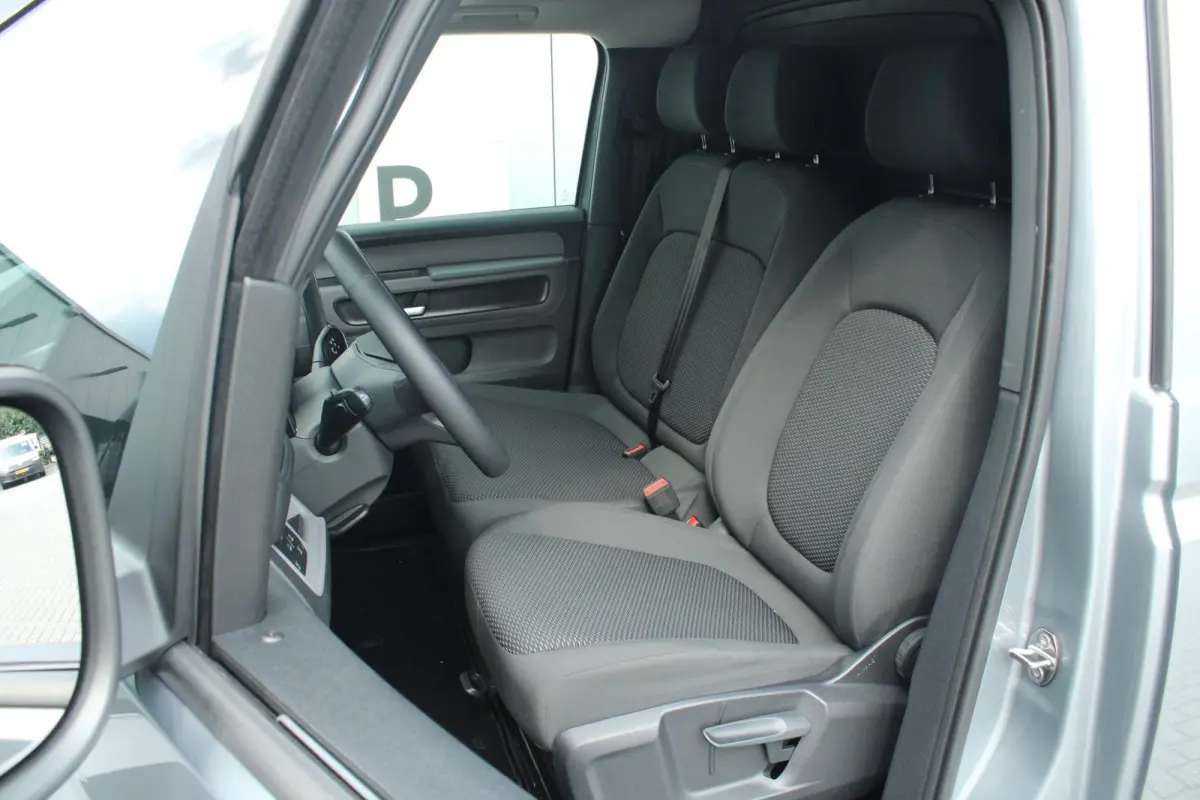 286pk 79 kWh | 20" Velgen | Trekhaak | Assistentie Pakket