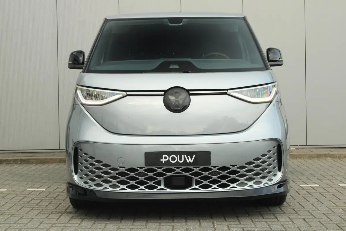 286pk 79 kWh | 20" Velgen | Trekhaak | Assistentie Pakket