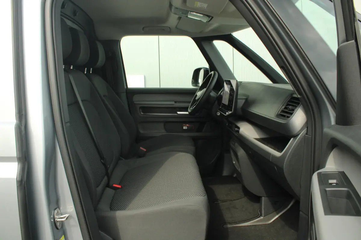 286pk 79 kWh | 20" Velgen | Trekhaak | Assistentie Pakket