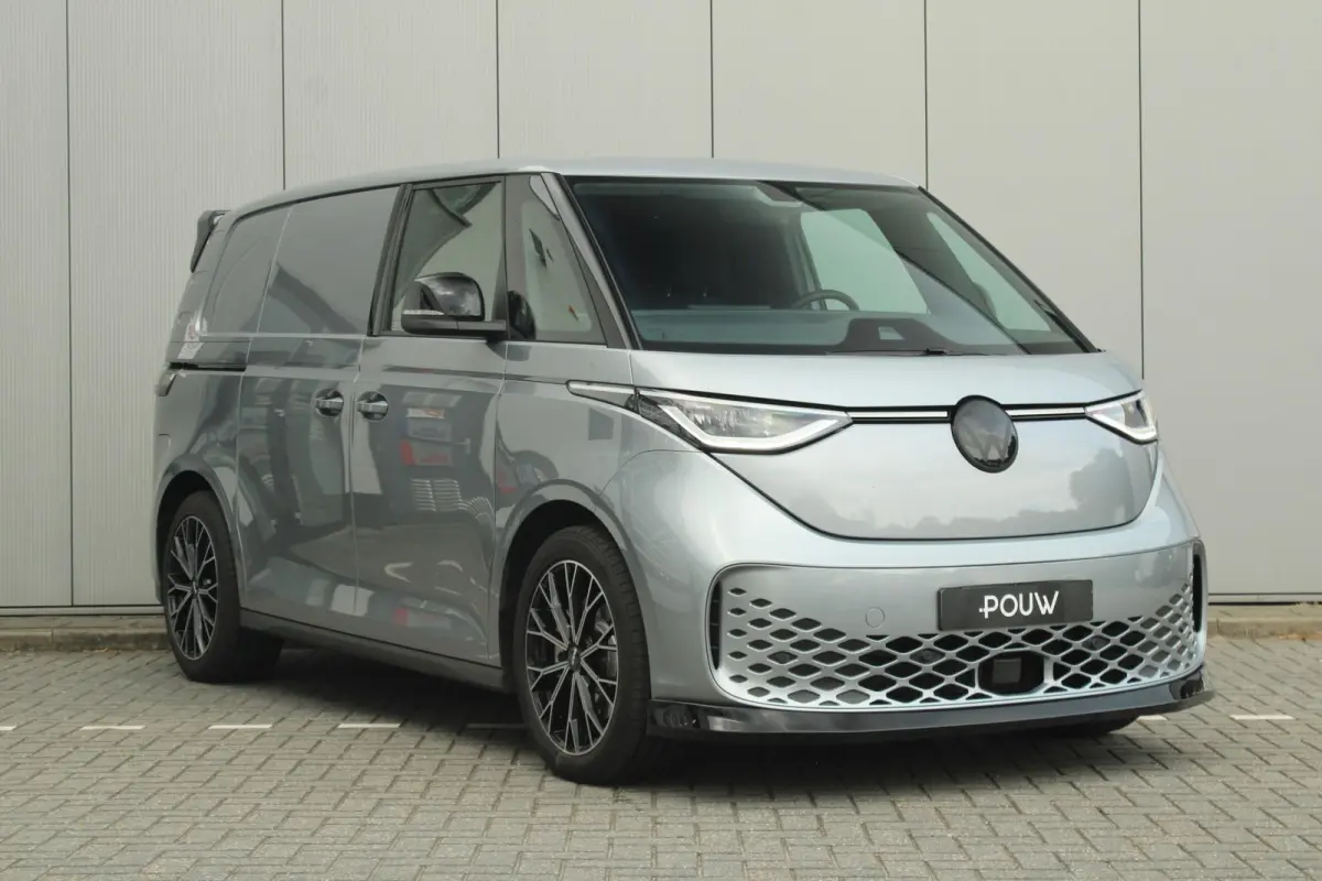 286pk 79 kWh | 20" Velgen | Trekhaak | Assistentie Pakket