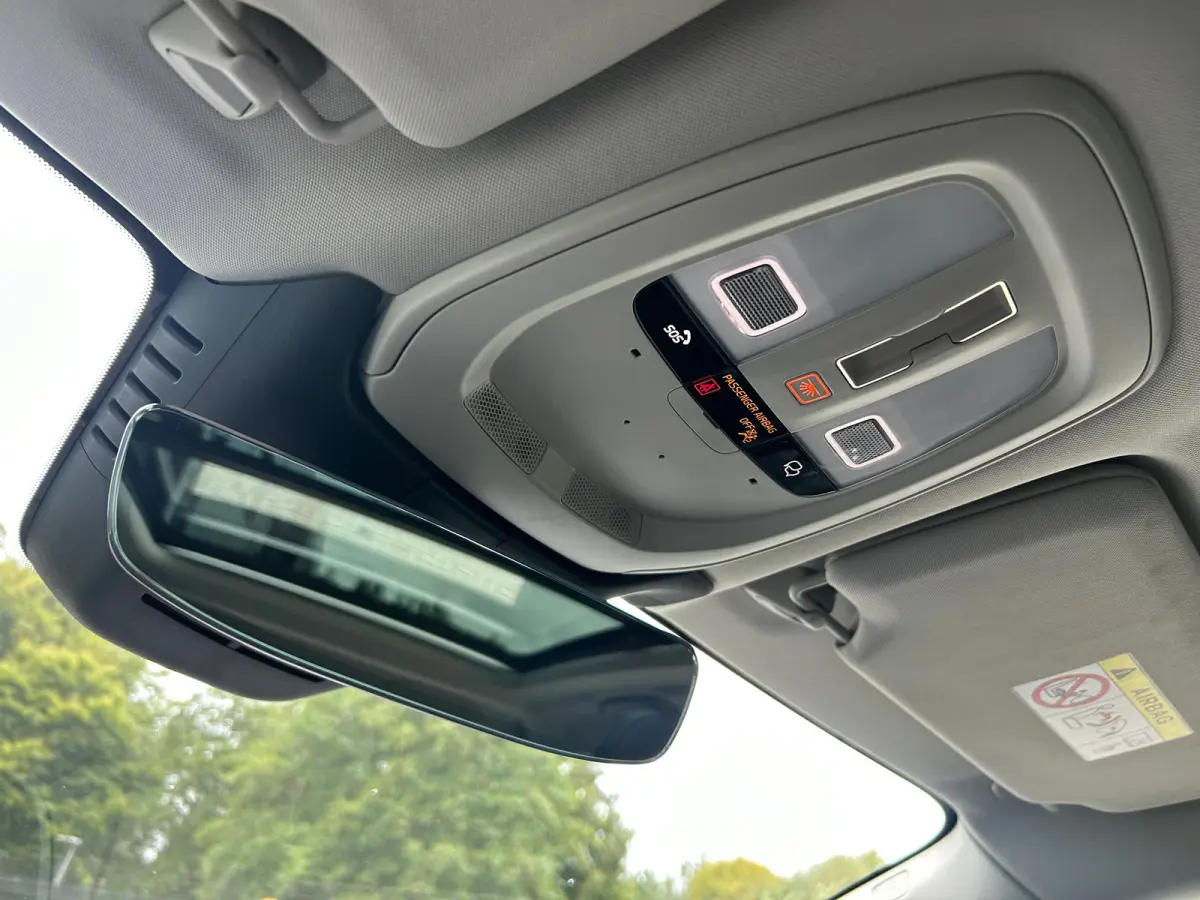 2.0 T8 Plug-in hybrid AWD Ultra Dark | Luchtvering | Massage | Bowers&Wilkins | SoH97% | HU-Display |