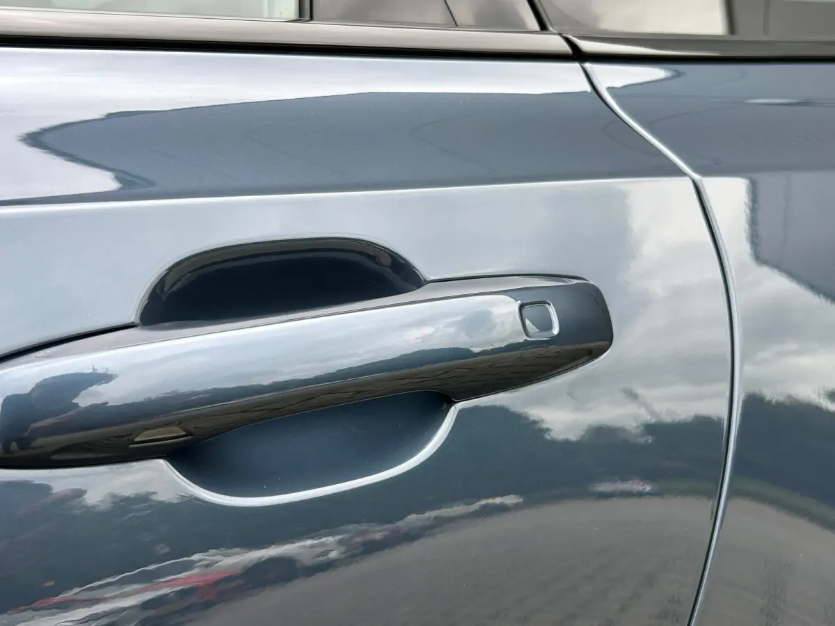 2.0 T8 Plug-in hybrid AWD Ultra Dark | Luchtvering | Massage | Bowers&Wilkins | SoH97% | HU-Display |