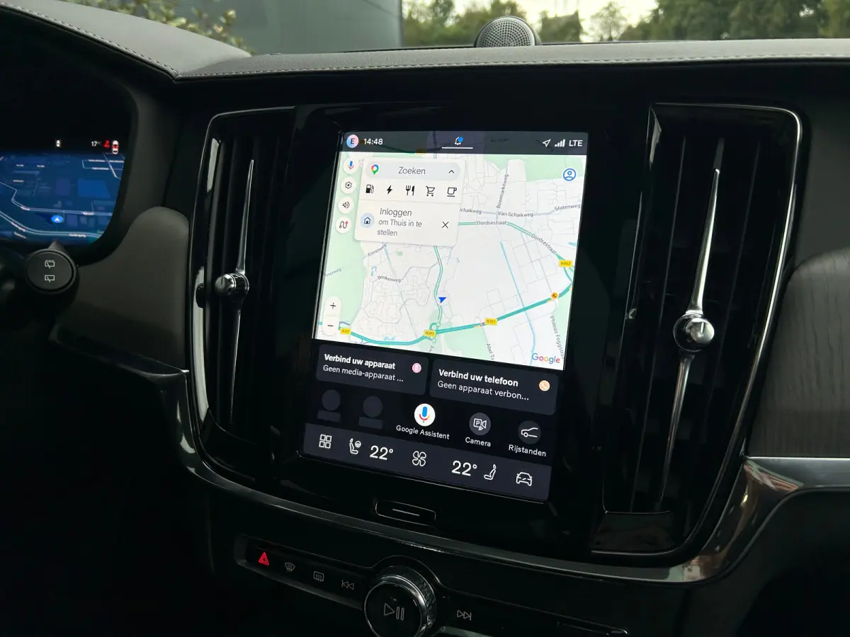 2.0 T8 Plug-in hybrid AWD Ultra Dark | Luchtvering | Massage | Bowers&Wilkins | SoH97% | HU-Display |