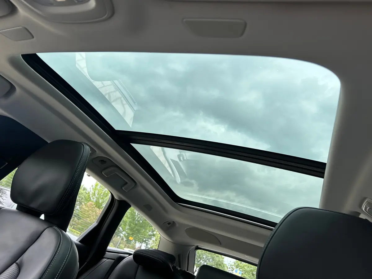 2.0 T8 Plug-in hybrid AWD Ultra Dark | Luchtvering | Massage | Bowers&Wilkins | SoH97% | HU-Display |