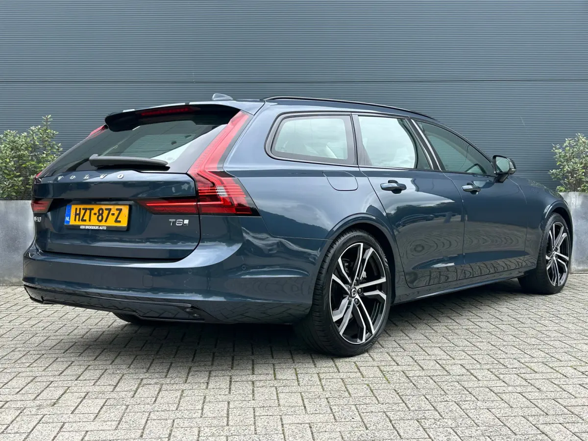 2.0 T8 Plug-in hybrid AWD Ultra Dark | Luchtvering | Massage | Bowers&Wilkins | SoH97% | HU-Display |