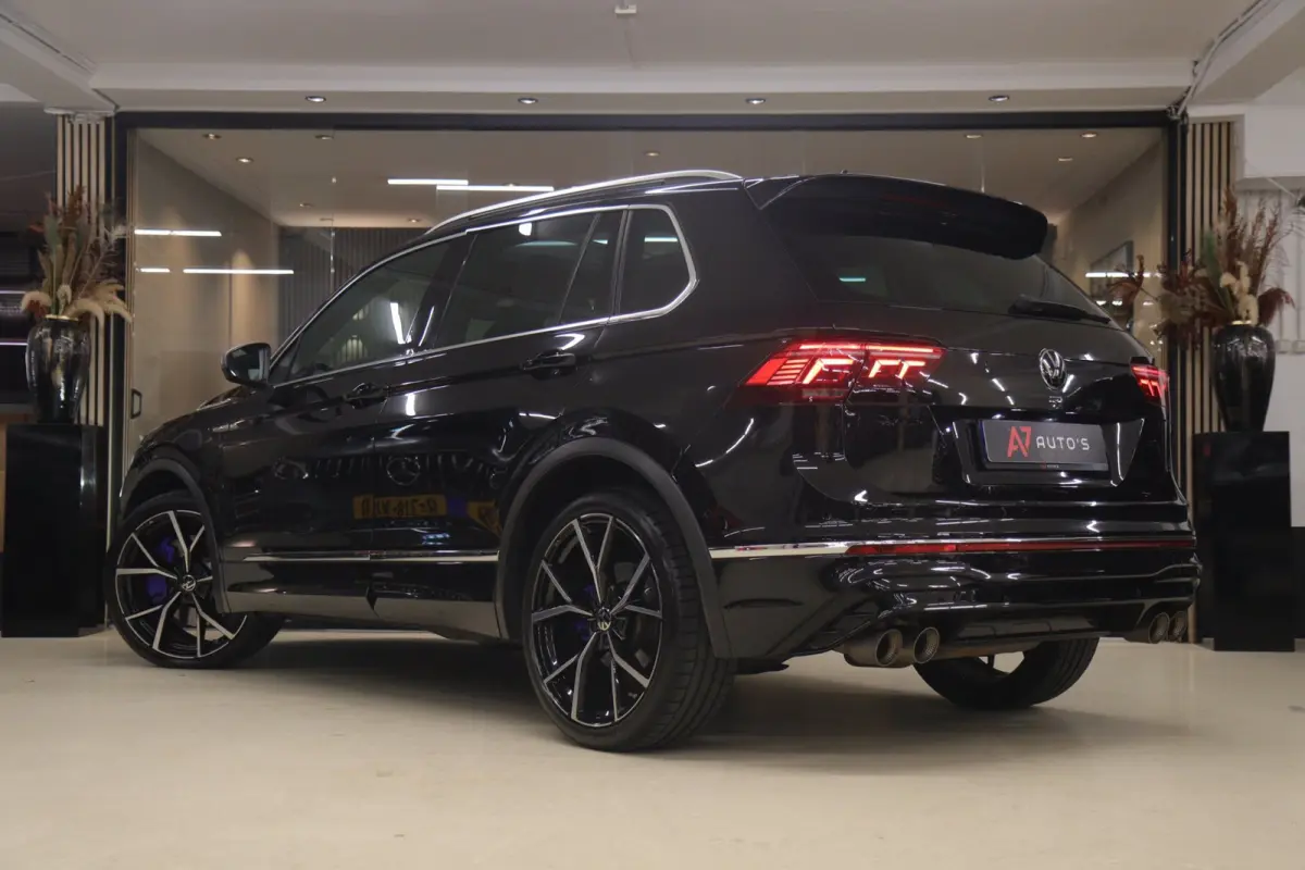2.0 TSI R 75 Edition 4Motion PANO/AKRA/HUD/HARMANKARDON/BOMVOL