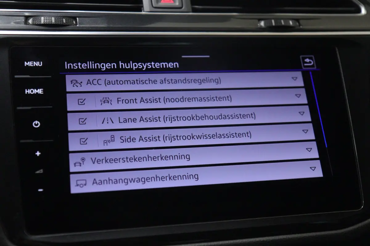 2.0 TSI R 75 Edition 4Motion PANO/AKRA/HUD/HARMANKARDON/BOMVOL