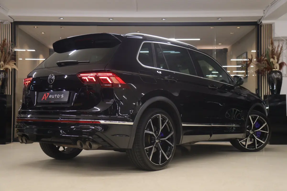 2.0 TSI R 75 Edition 4Motion PANO/AKRA/HUD/HARMANKARDON/BOMVOL