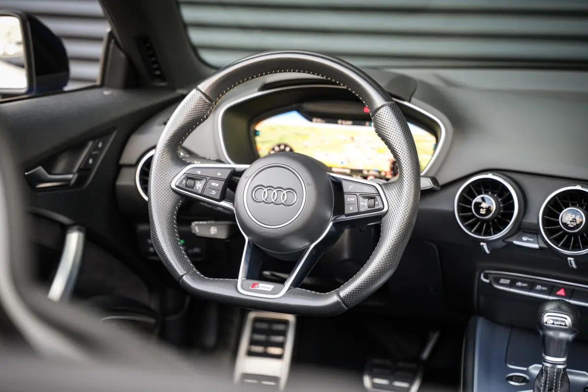 2.0 TFSI Competition | Virtual Dashboard | Leder/Alcantara | Metallic Lak | LED | Stoelverwarming | Clima | CC |